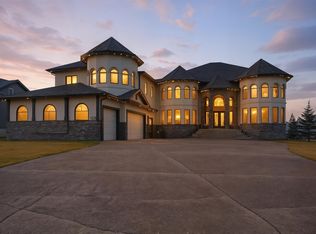 23033 Wye Rd #410, Strathcona County, AB T8B 1H9