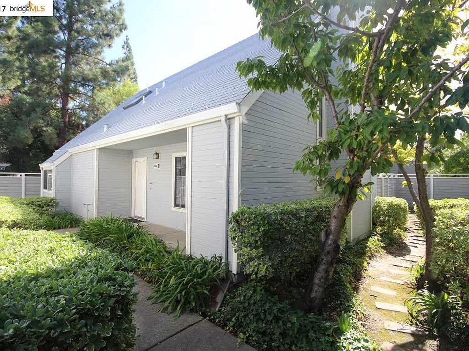 1st image of 1731 Somerset Pl