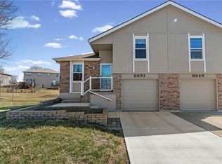 8651 N Hull Ave, Kansas City, MO 64154