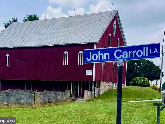 3rd image of 3319 Mount Carmel Rd