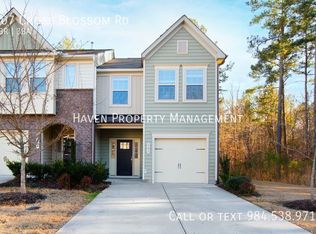 307 Cross Blossom Rd, Durham, NC 27703