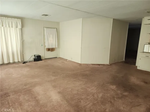 13393 Mariposa Rd Space 181, Victorville, CA 92395