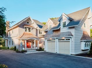 1 Shay Ter, Newburyport, MA 01950