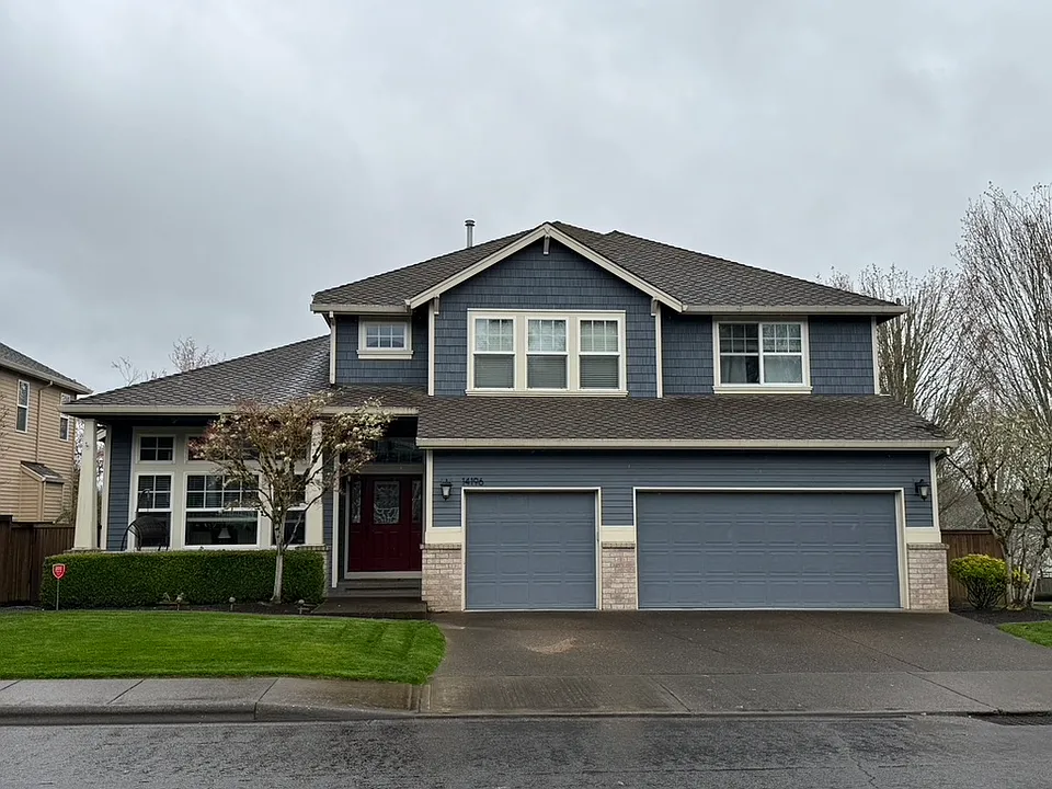 14196 NW Lakeview Dr