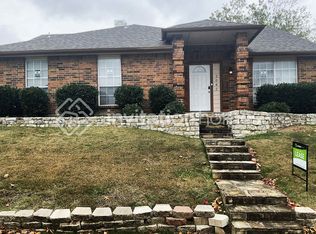 2082 Briarcliff Rd, Lewisville, TX 75067