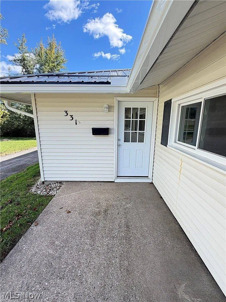 2 bed, $1,250 — Photo 2