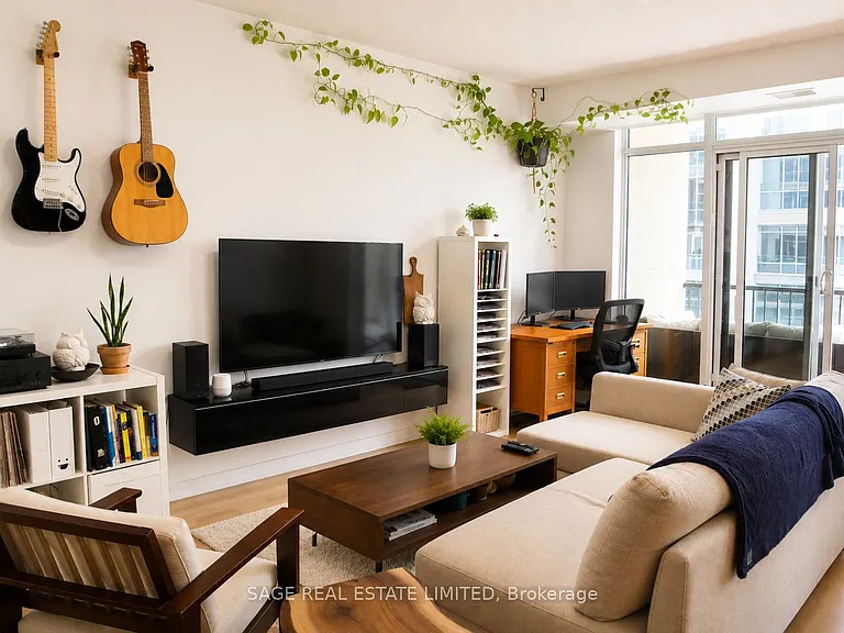 21 Grand Magazine St #305 — Photo 1