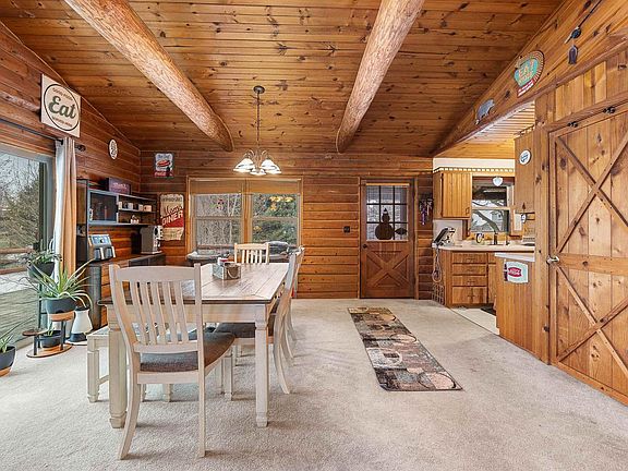 4th image of W8733 Niblick Road