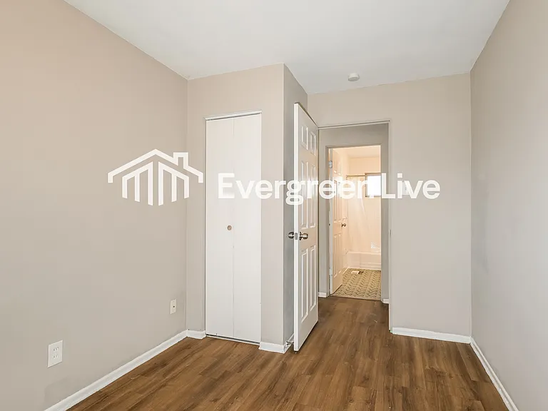 7009 Richwood Ln — Photo 8