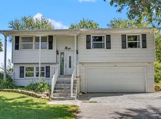 430 5th St, Dike, IA 50624