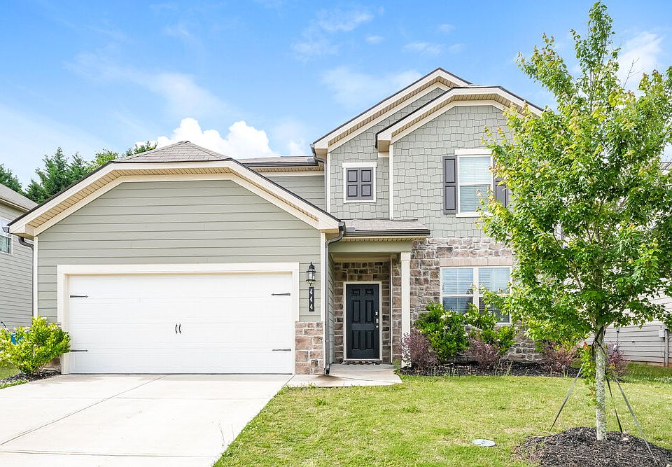 1st image of 444 Culloden Moor Dr