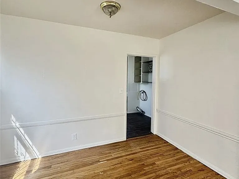 713 E Cocoa St — Photo 9