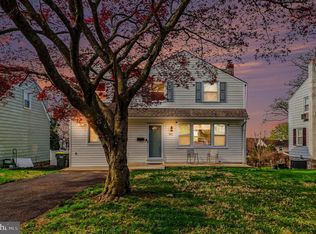 312 Woodlawn Ave, Willow Grove, PA 19090