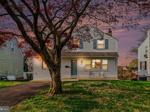 312 Woodlawn Ave, Willow Grove, PA 19090