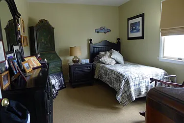 Sold by Robin Shapiro, LREB