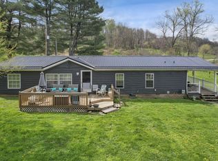 8405 Friendship Dr, New Concord, OH 43762
