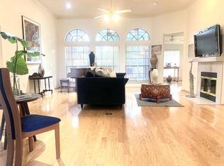 3306 Flower Field Ln, Pearland, TX 77584