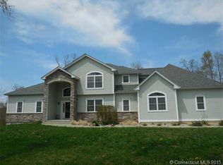 12 Orchard View Ln, East Hampton, CT 06424