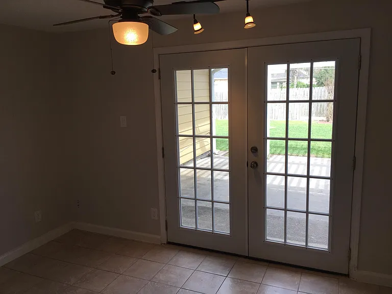3110 Kleinmann Ave — Photo 12