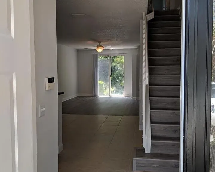 4814 NW 58th Mnr — Photo 6
