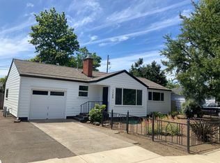 1580 Grove St, Eugene, OR 97404