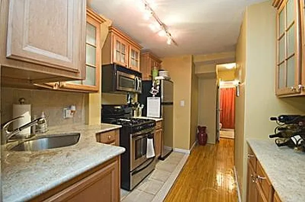 Sold by Citi Habitats | media 7