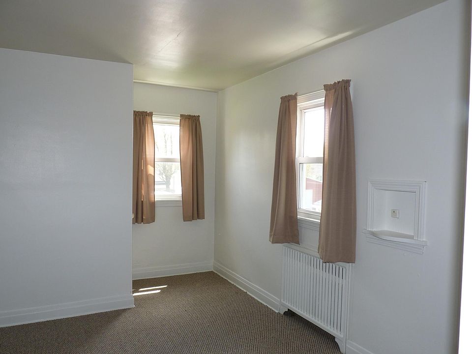 Huge Living Room with coat closet.