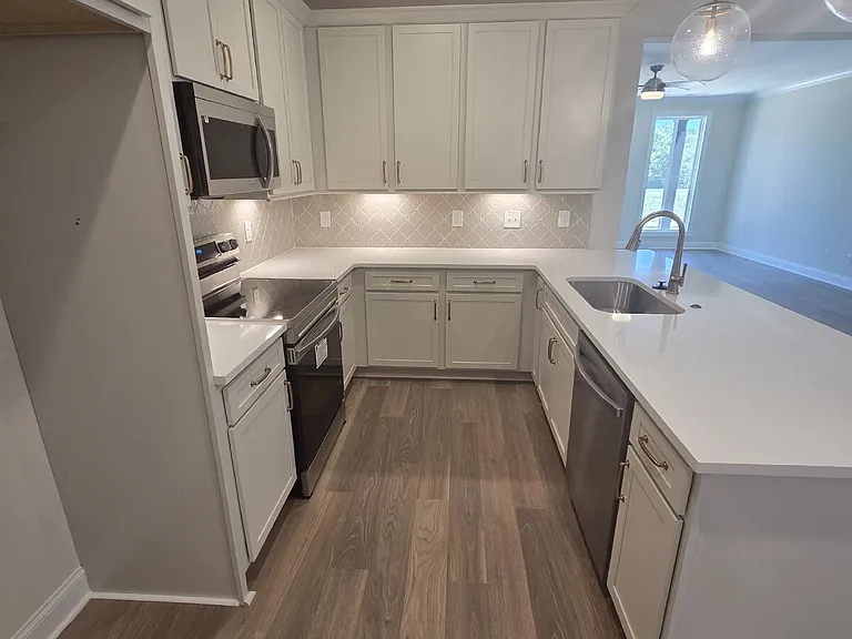 1345 Rebecca Johns Dr — Photo 6