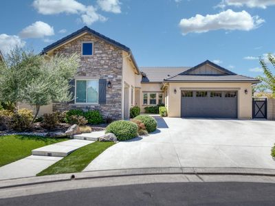 2027 E Pin High Dr, Fresno, CA, 93730