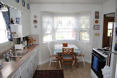 1st image of 2449 S 61st St