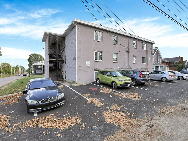 1581 E Mound St #3A — Photo 6