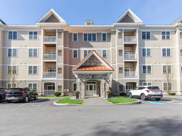2 Henry David Drive #305, Nashua, NH 03062