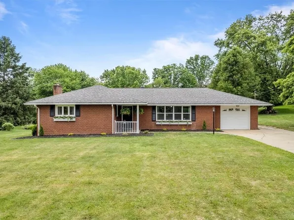 209 Primrose Dr, Sarver, PA 16055