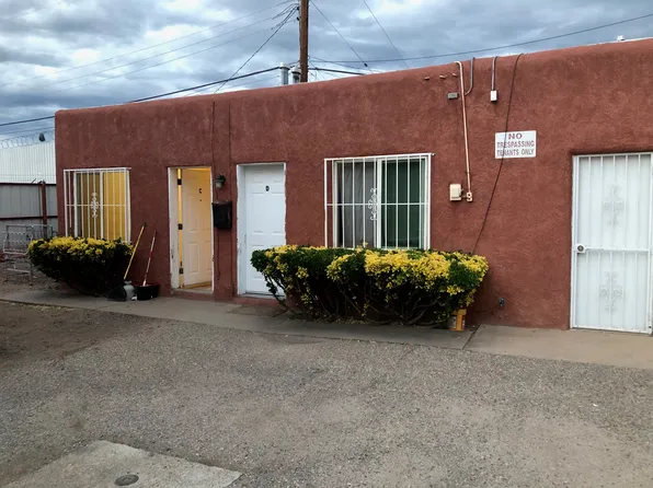 112 La Veta Dr NE APT C, Albuquerque, NM 87108