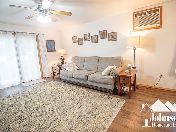 2nd image of 555 Kattenhorn Dr #14