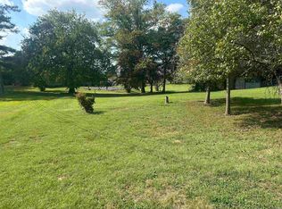 Washington Ave, Boonville, IN 47601