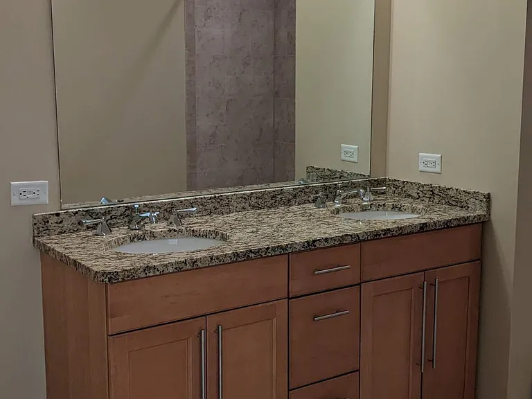 20 Livingston Ave #705 — Photo 21