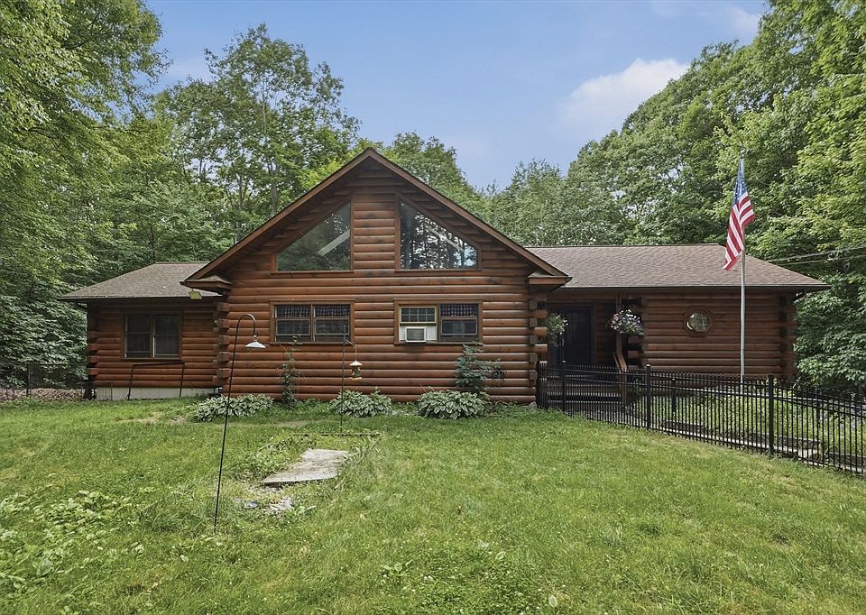 1st image of 23 Lyman Barnes Rd