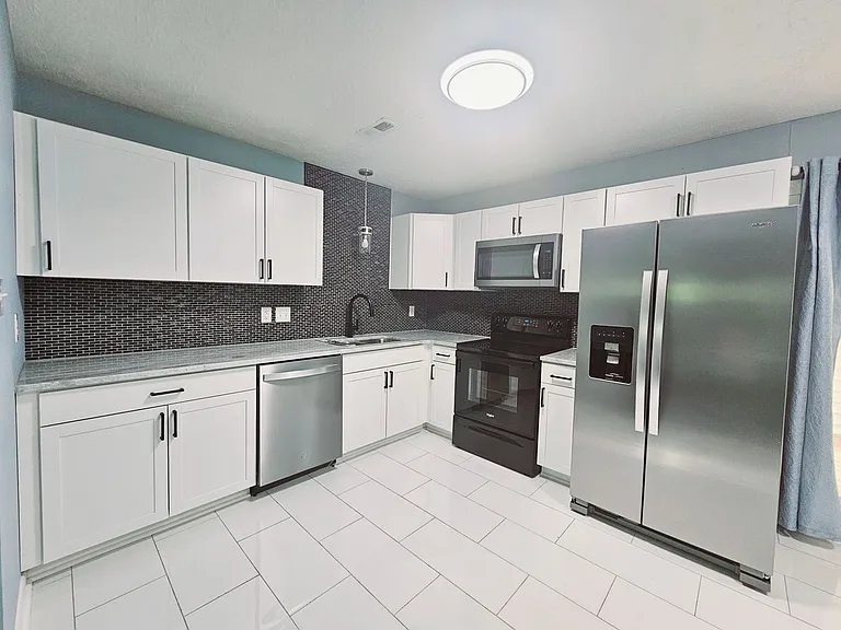 6441 Rutherglen Dr — Photo 6
