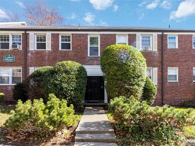 349 Bloomfield Ave Building 4-18, Verona, NJ, 07044