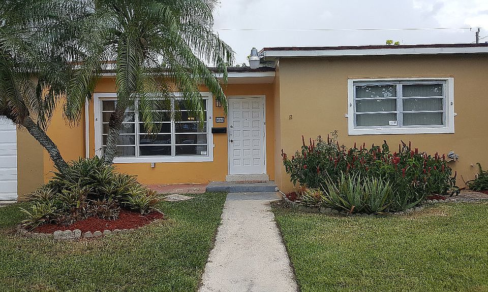 1st image of 10215 Montego Bay Dr