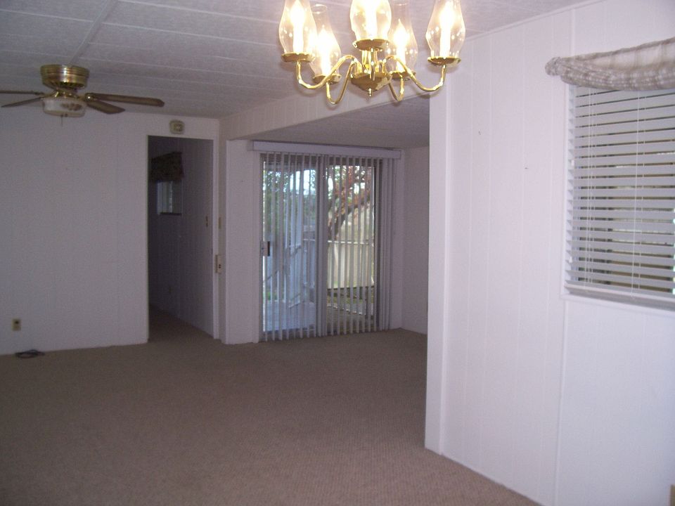 2nd image of 13412 Lincoln Way
