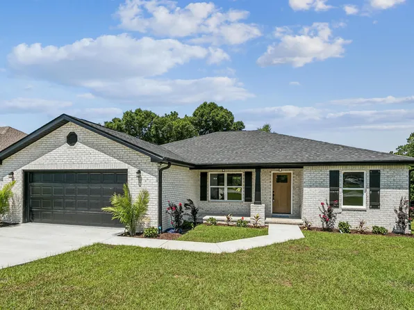 249 Paradise Palm Cir, Crestview, FL 32536