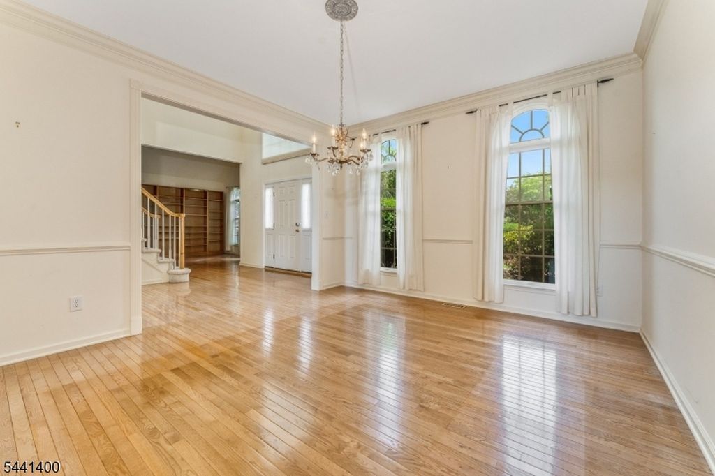 3 Stark Ct, Ringoes, NJ - View 5