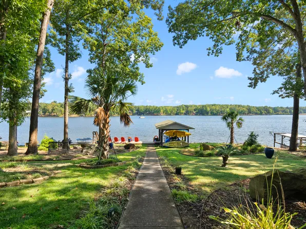 653 Sagamore Dr, Louisburg, NC 27549