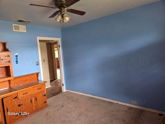 2nd image of 506 E 5th St