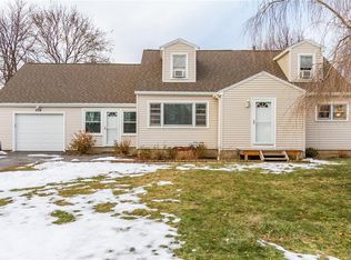 656 Adeline Dr, Webster, NY
