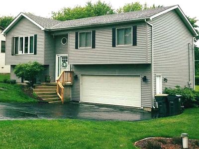 2409 Michael St, Wonder Lake, IL, 60097