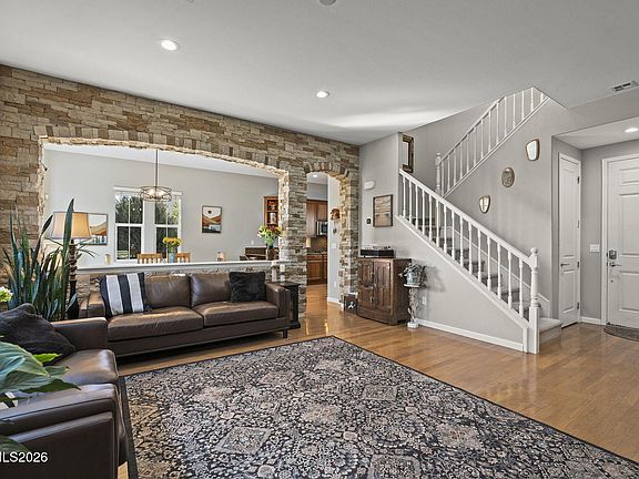 5th image of 2220 Heavenly View Trl