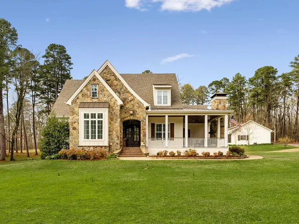 451 Forest Pond Ln, Benton, AR 72019